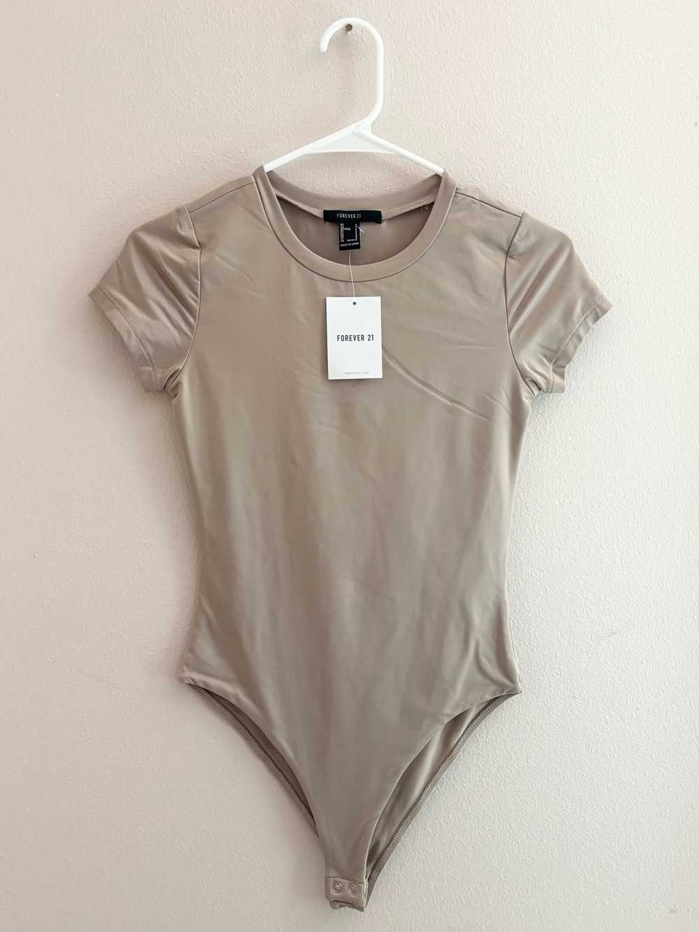 NWT Forever 21 Taupe Short-Sleeve Bodysuit